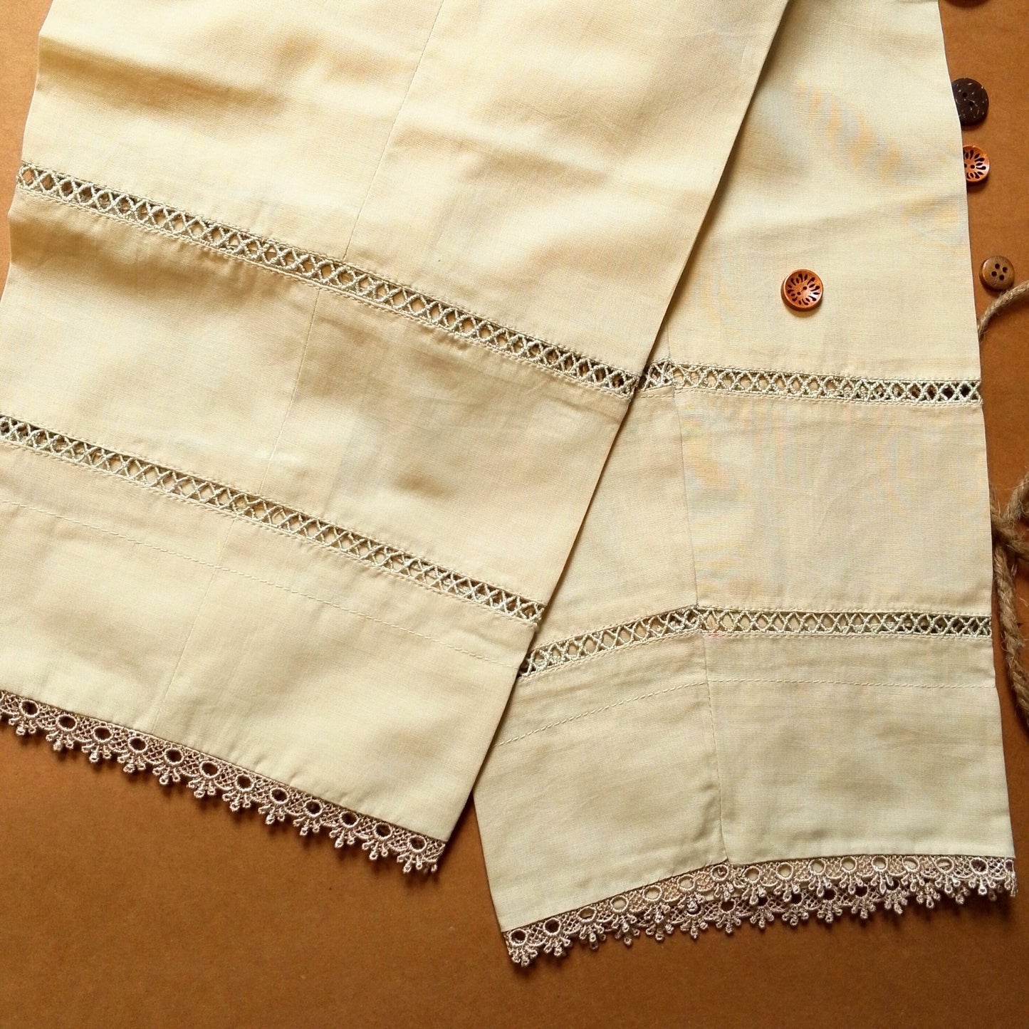 OFF-White Lace Pants