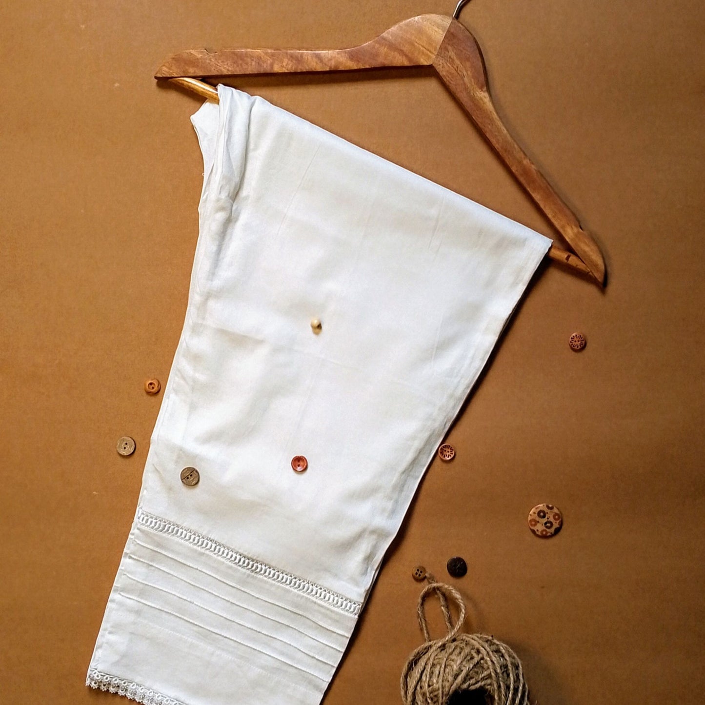 Off-White Straight Pants